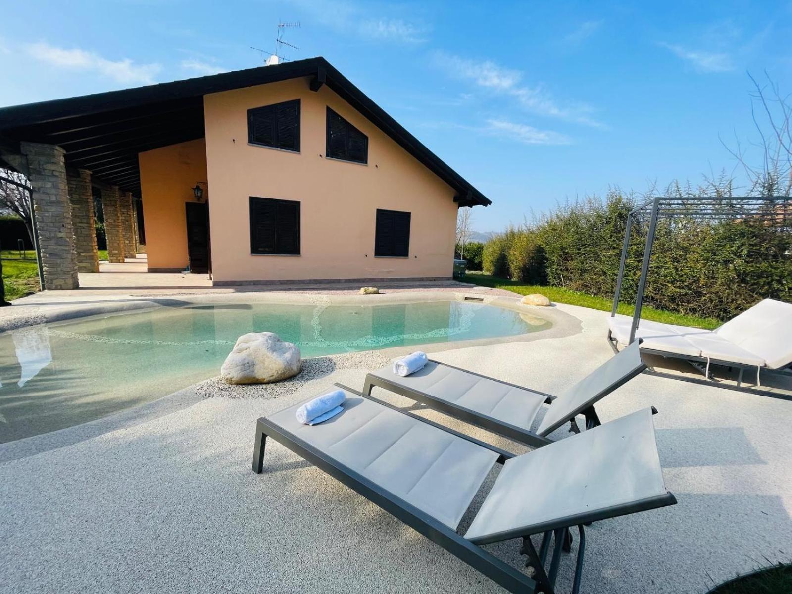 Holiday Flat In Villa San Gregorio With Pool Melazzo Exterior foto